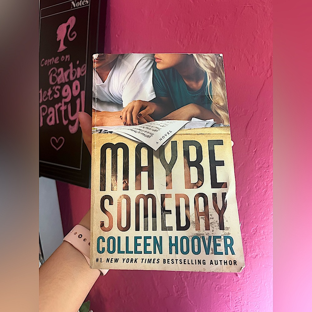 Boom 💖 Maybe Someday by Colleen Hoover 💜